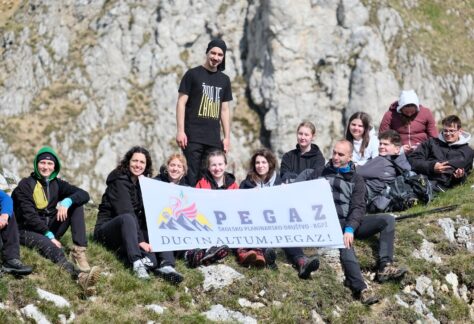 Gradska knjižnica Požega - Športsko planinarskog društvo Pegaz