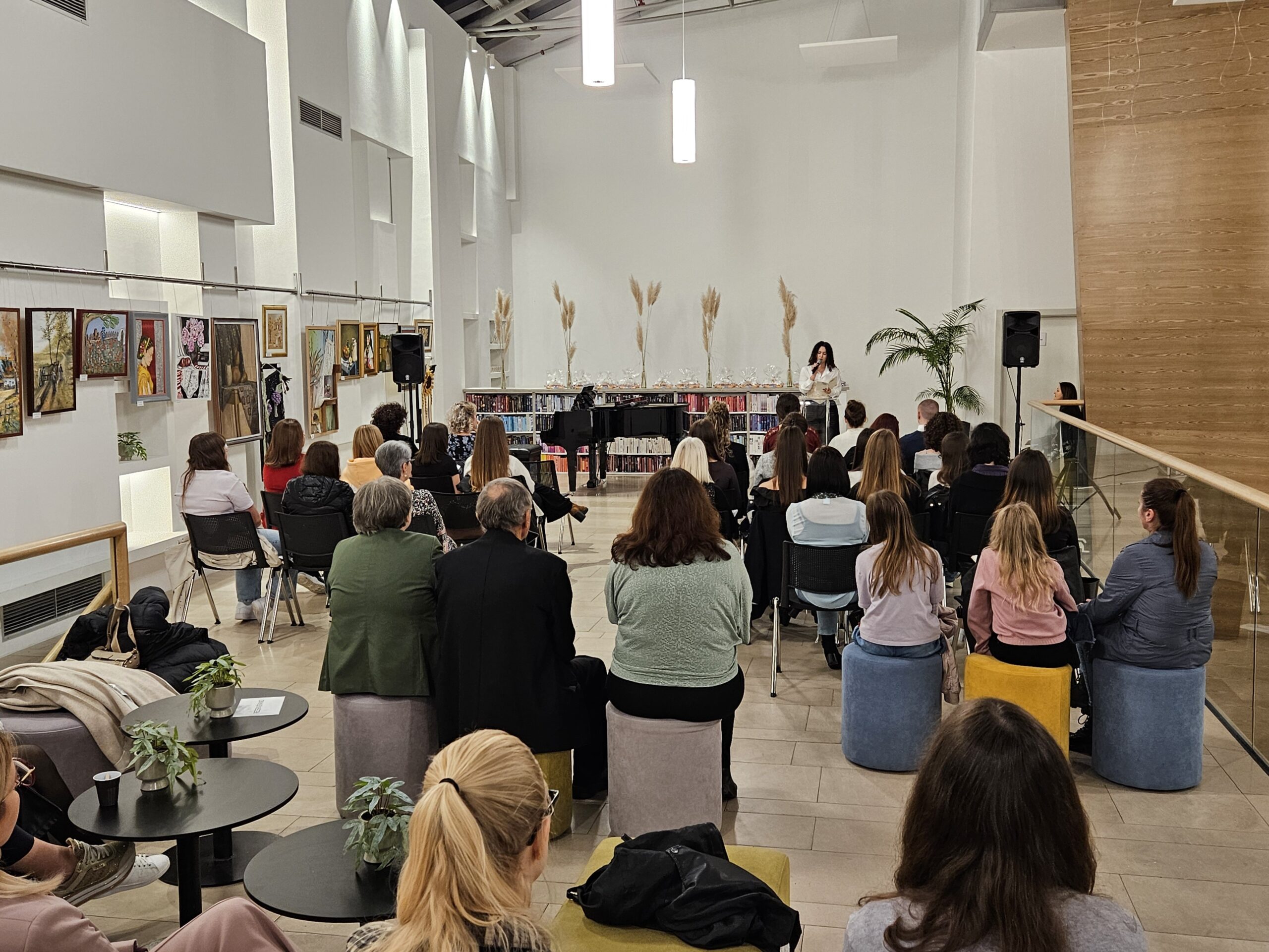 Gradska knjižnica Požega – festival recitacije Probudi me! 2025. Gradska knjižnica Požega - festival recitacije Probudi me! 2025.