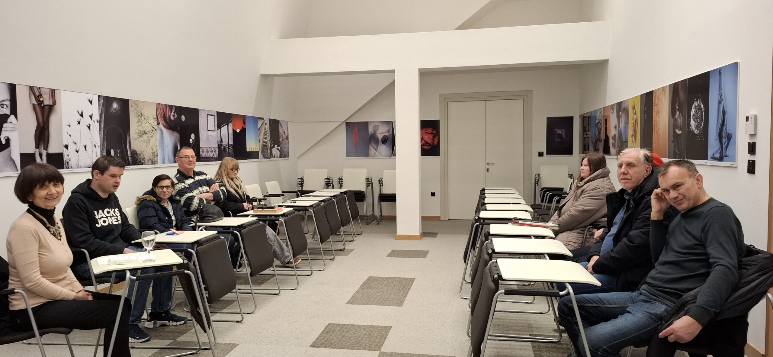 Gradska knjižnica Požega - Čitateljski klub slijepih Lucija