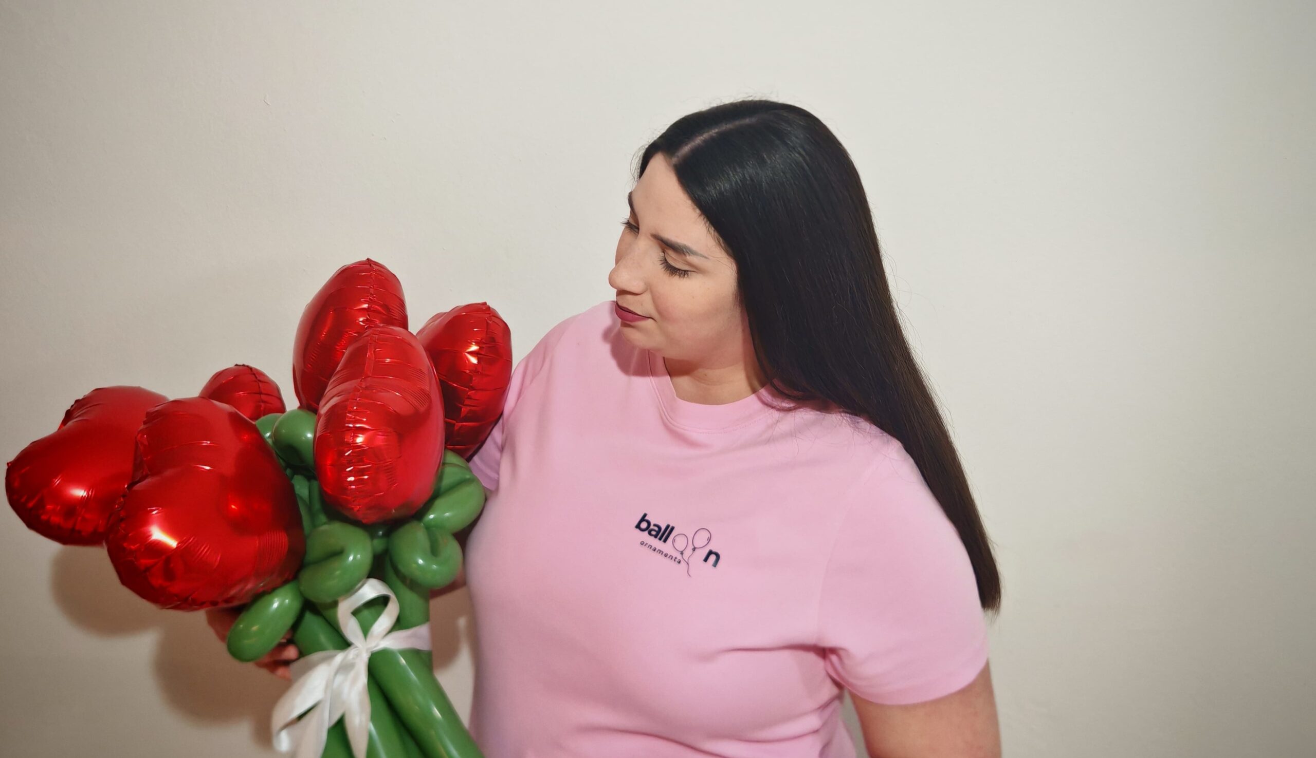 Gradska knjižnica Požega - Radionica s balonima za roditelje i djecu povodom Valentinova