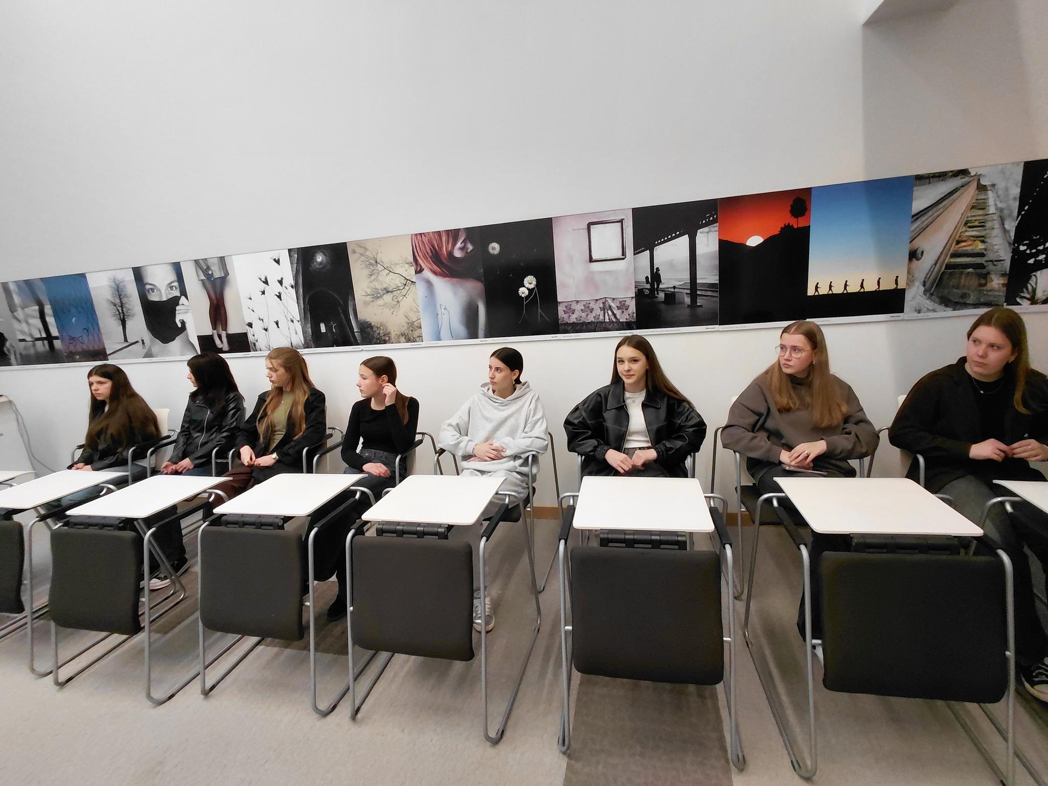 Gradska knjižnica Požega - Pedagoška radionica za srednjoškolce - Generacija Z