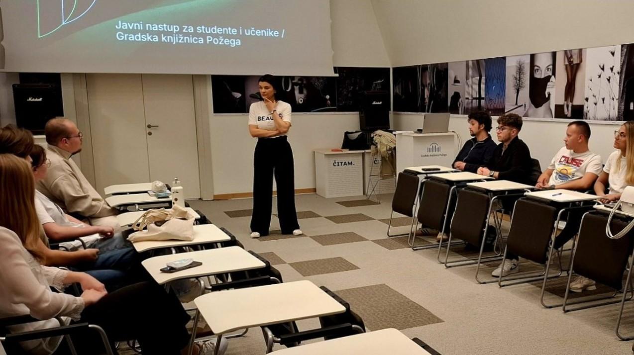 Gradska knjižnica Požega – Javni nastup za studente (2)